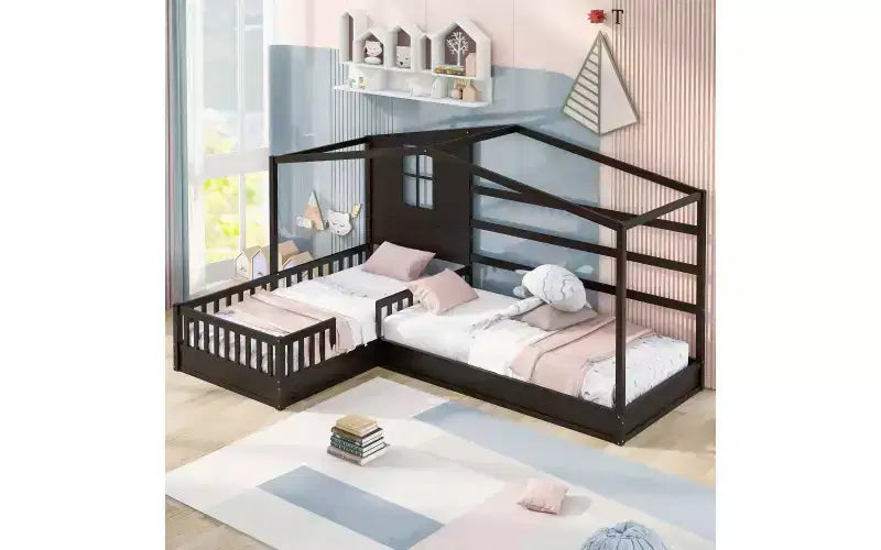 Twin Size L-Shaped Wood House Bed for 2 Kids, L shaped Corner Daybed with Fence and Slatted Frame for Bedroom