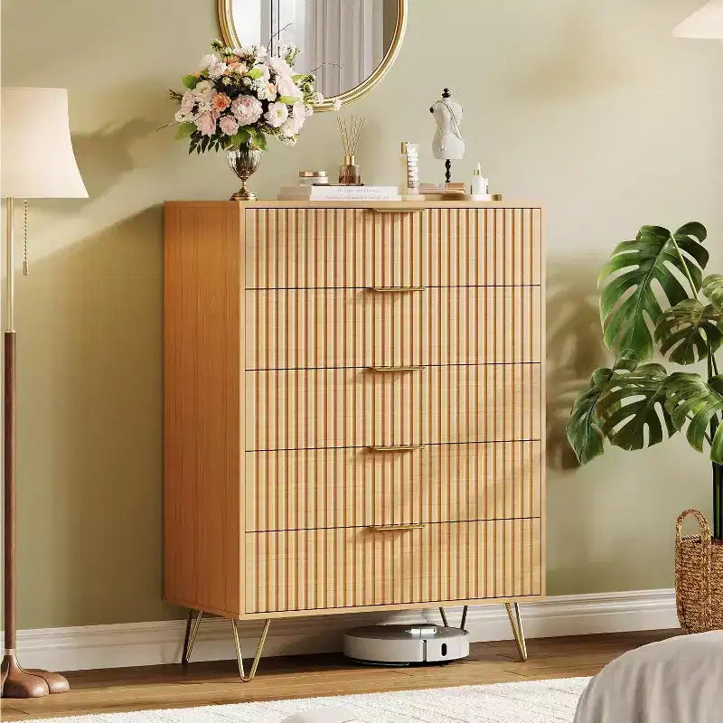 Fluted Dresser for Bedroom with 5 Drawers,32 Wide Modern Chest of Wooden Bedroom Chest with Metal Handle, Wide Clothes Storage Organizer TV Stand